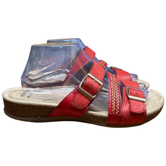 EARTH ORIGINS Bosk Baylen Women 10M Red Leather Slide Sandals Adjustable Strap - Picture 1 of 13
